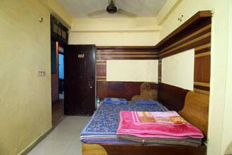 Hotel Oasis Deluxe, New Delhi 3